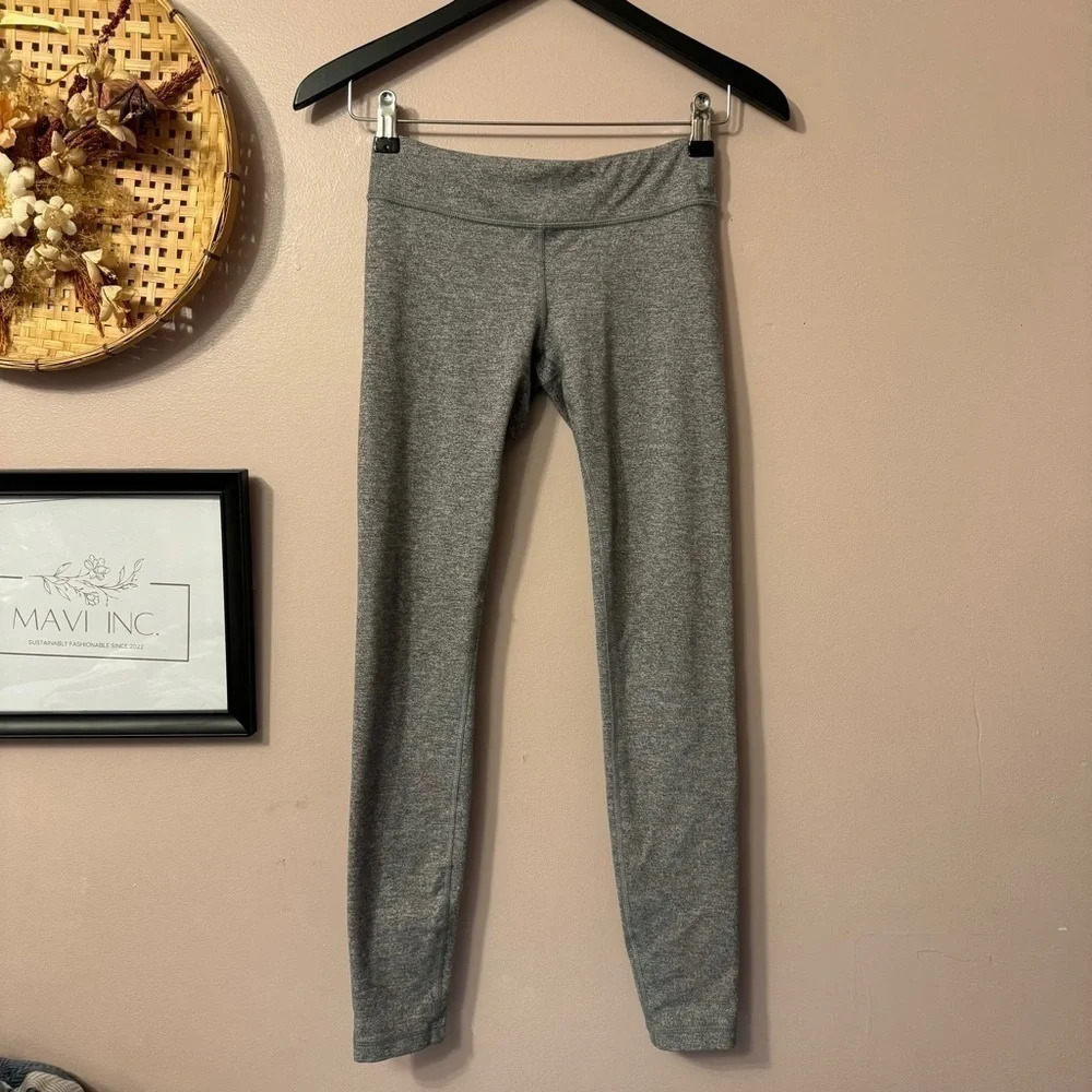 Ivivva by Lululemon Grey Leggings  Girls Size 12